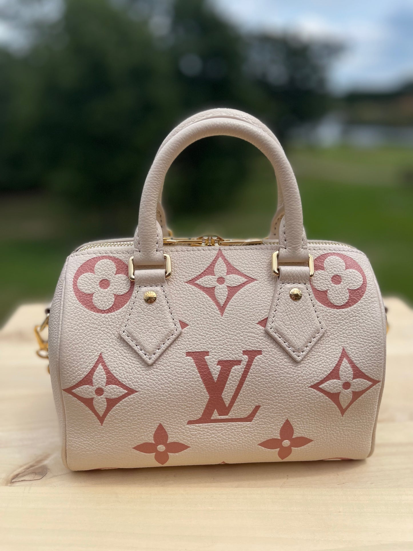 LOUIS VUITTON Speedy Bandoulière 20 Latte/Chamallow