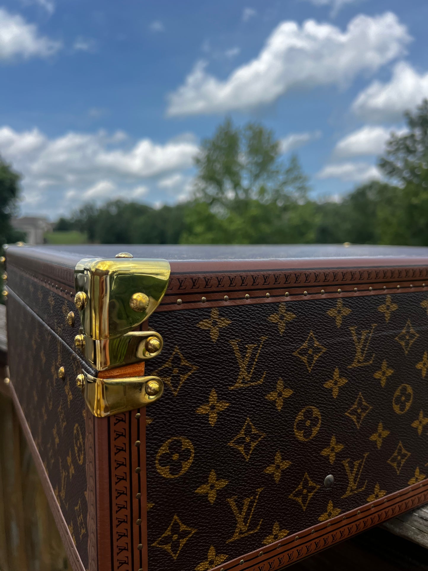 Louis Vuitton Monogram Bisten Trunk Suitcase 50 with key and luggage tag
