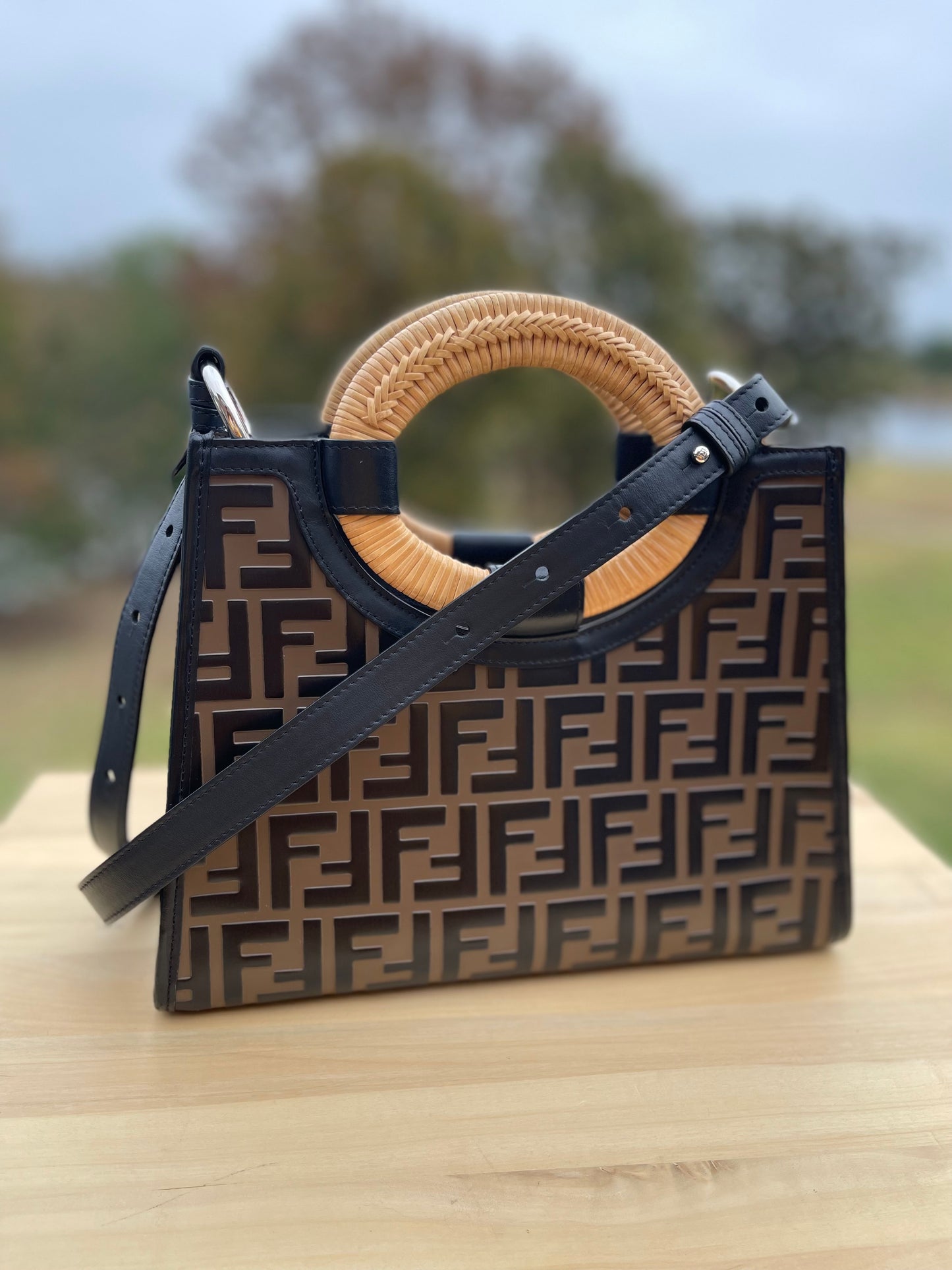 FENDI
Vitello Century Wicker Bi-Color FF 1974 Embossed Small Runaway Shopper Tote