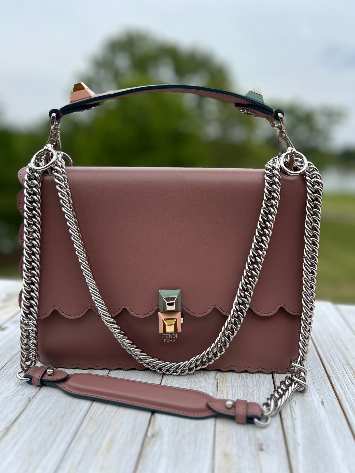 FENDI
Vitello Liberty Scalloped Studded Kan I Shoulder Bag English Rose