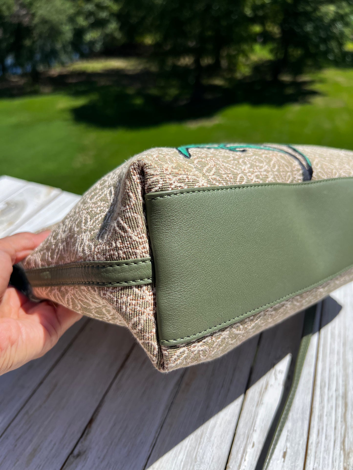 Loewe Jacquard Anagram Calfskin Herbarium Embroidered Flamenco Knot Clutch Avocado Green