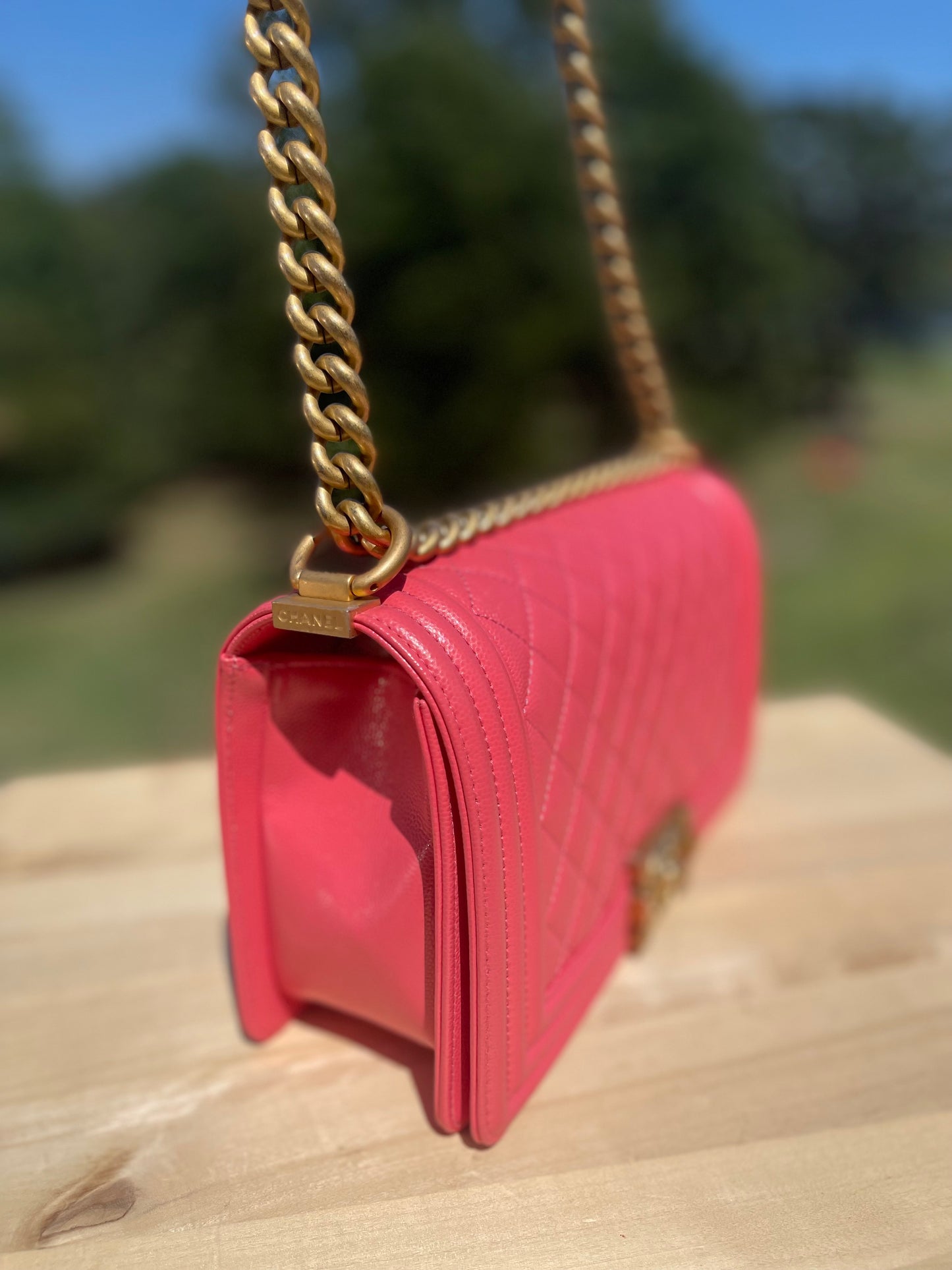 CHANEL
CHANEL Caviar Quilted Old Medium Boy Flap Pink