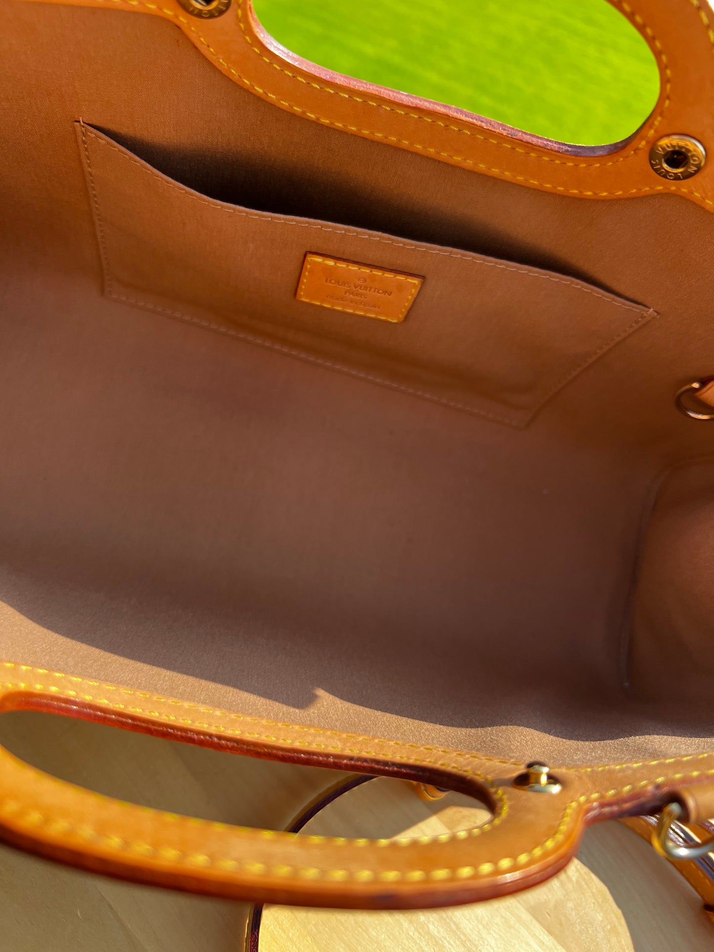 LOUIS VUITTON Vernis Leather Thompson Street Shoulder Bag – Beige/Gold Monogram Embossed