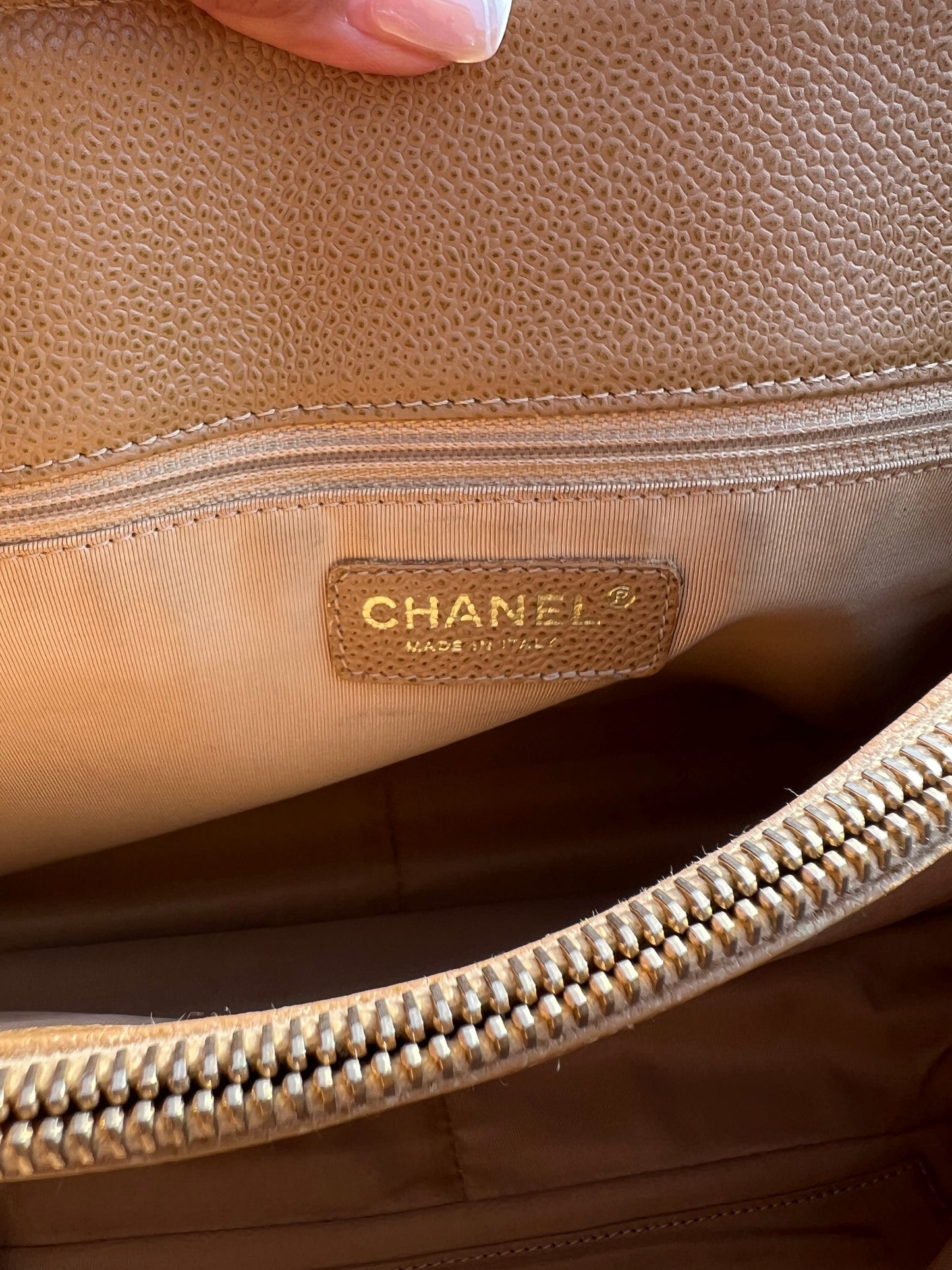 CHANEL Caviar Leather Grand Shopping Tote (GST) – Beige Quilted Shoulder Bag