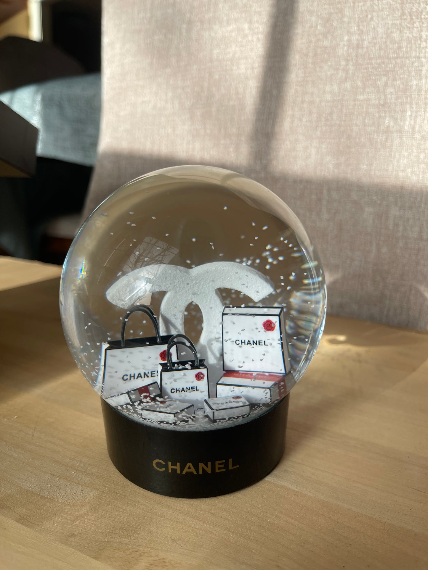 CHANEL Glass CC Shopping Bag Snow Globe