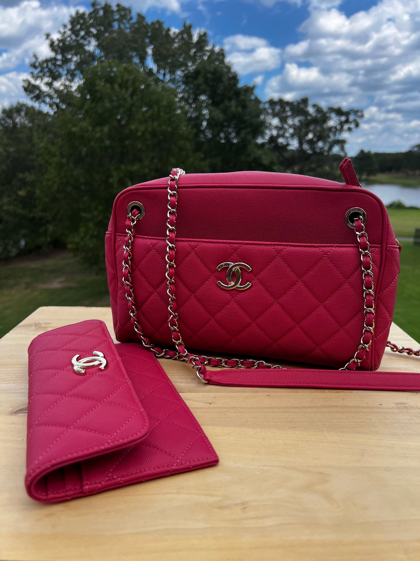 CHANEL Caviar Quilted Small In & Out Camera Case – Pink