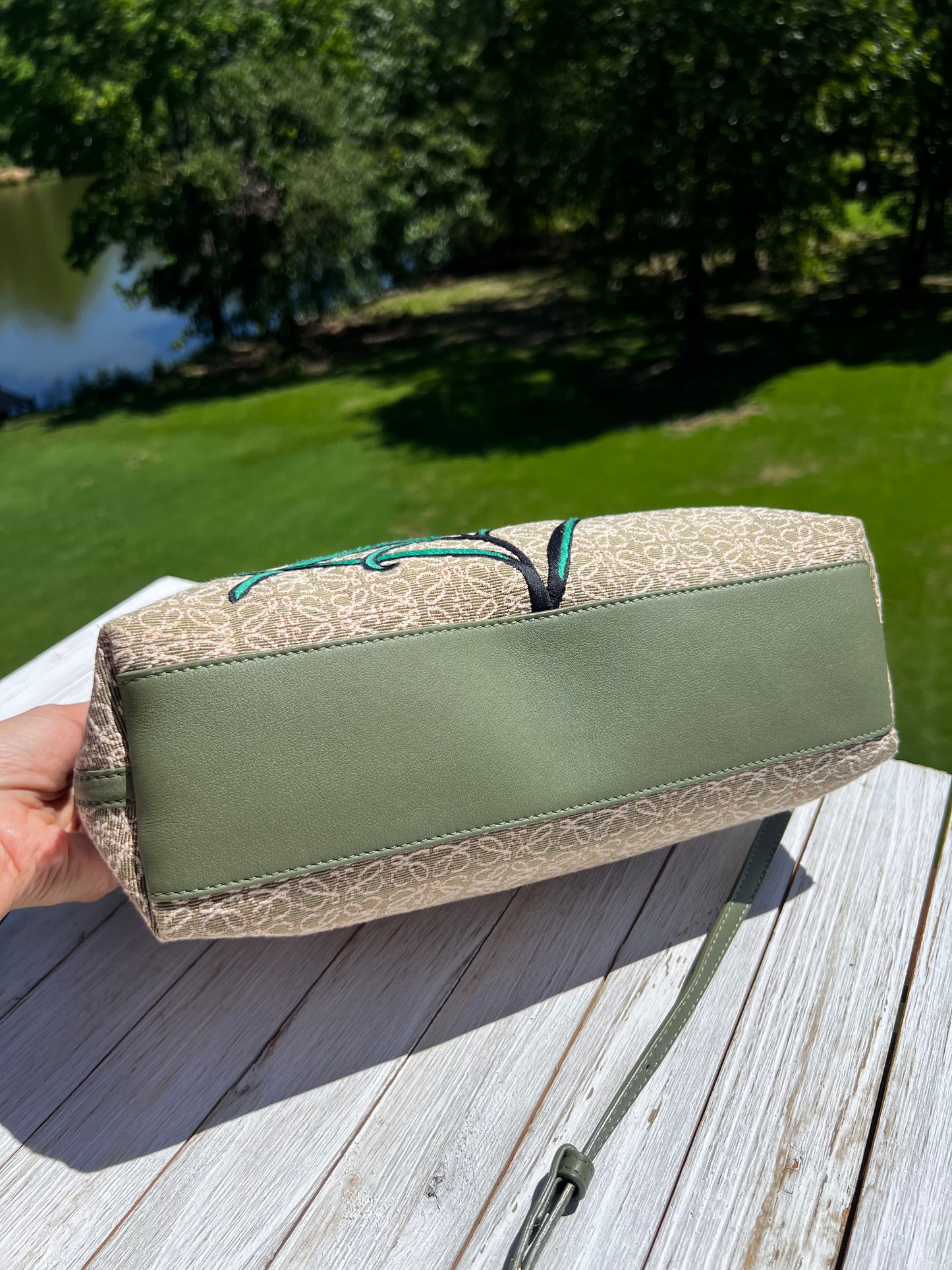Loewe Jacquard Anagram Calfskin Herbarium Embroidered Flamenco Knot Clutch Avocado Green