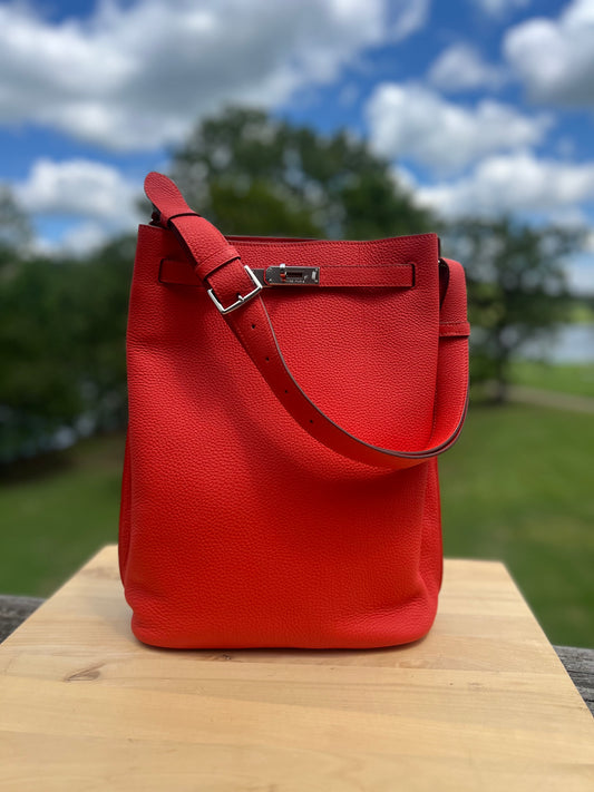 HERMES 
Togo So Kelly 26