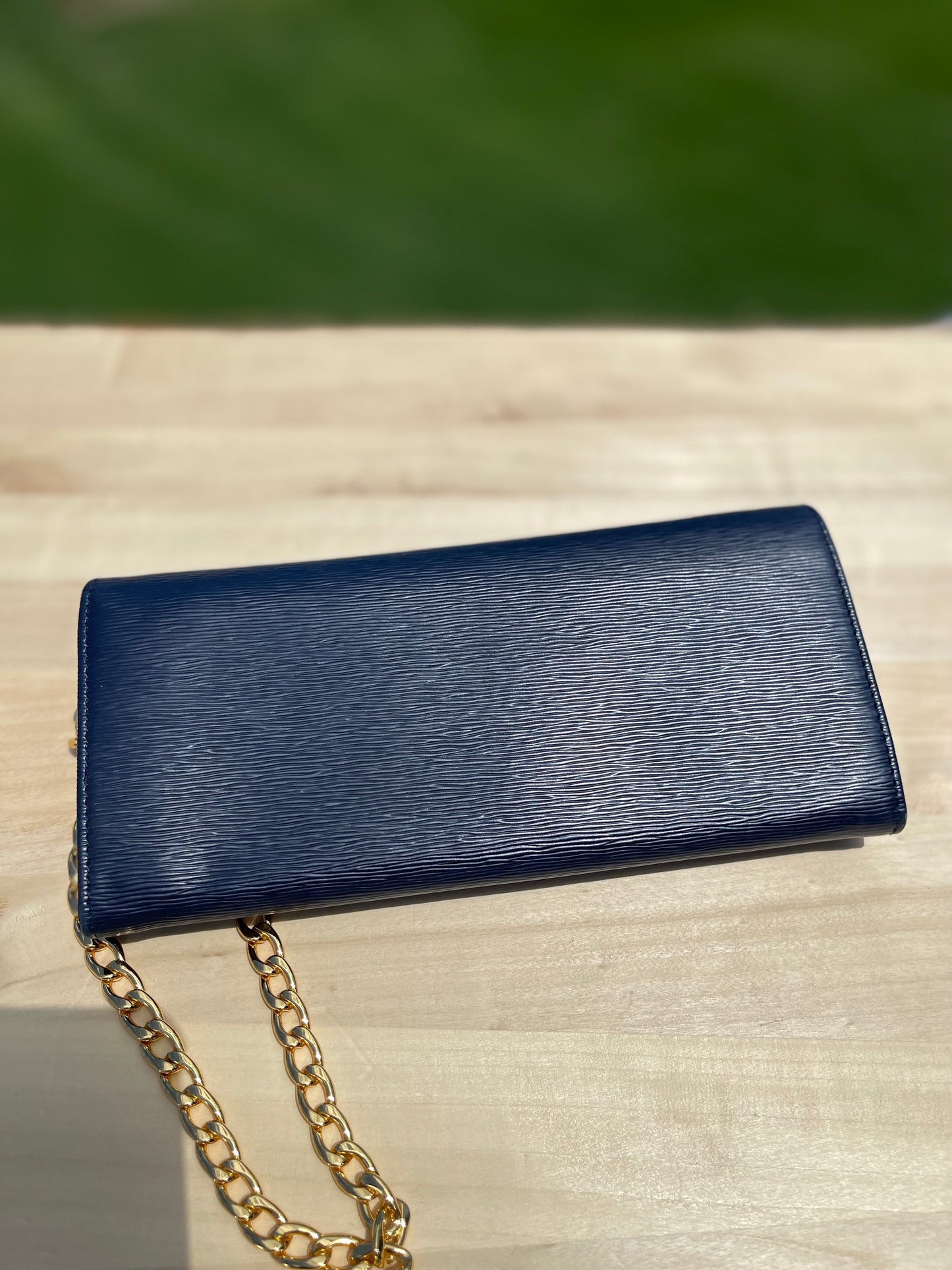 PRADA 
Saffiano Lux Chain Wallet Navy Blue