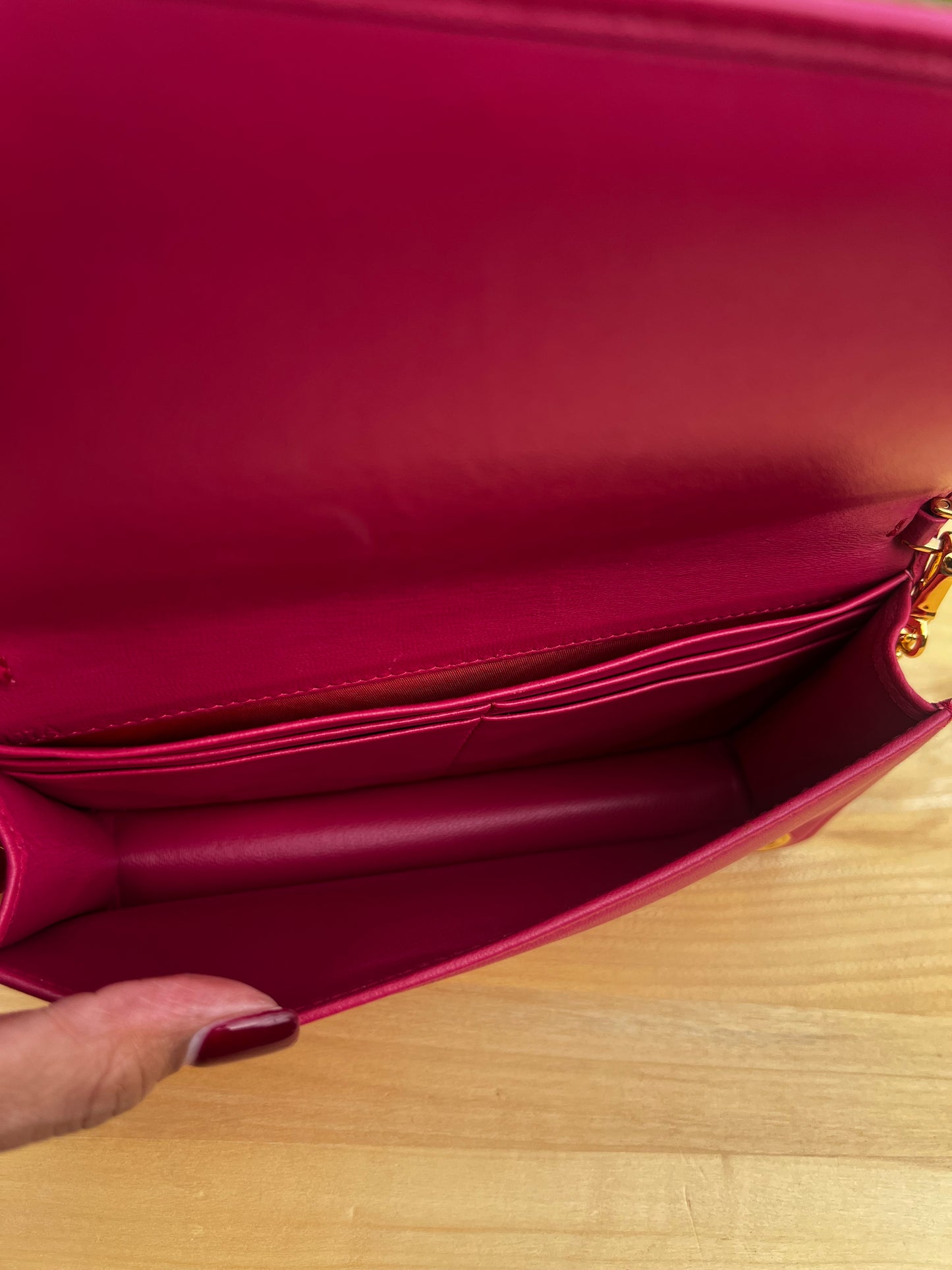 MIU MIU Matelassé Pink Leather Chain Wallet WOC