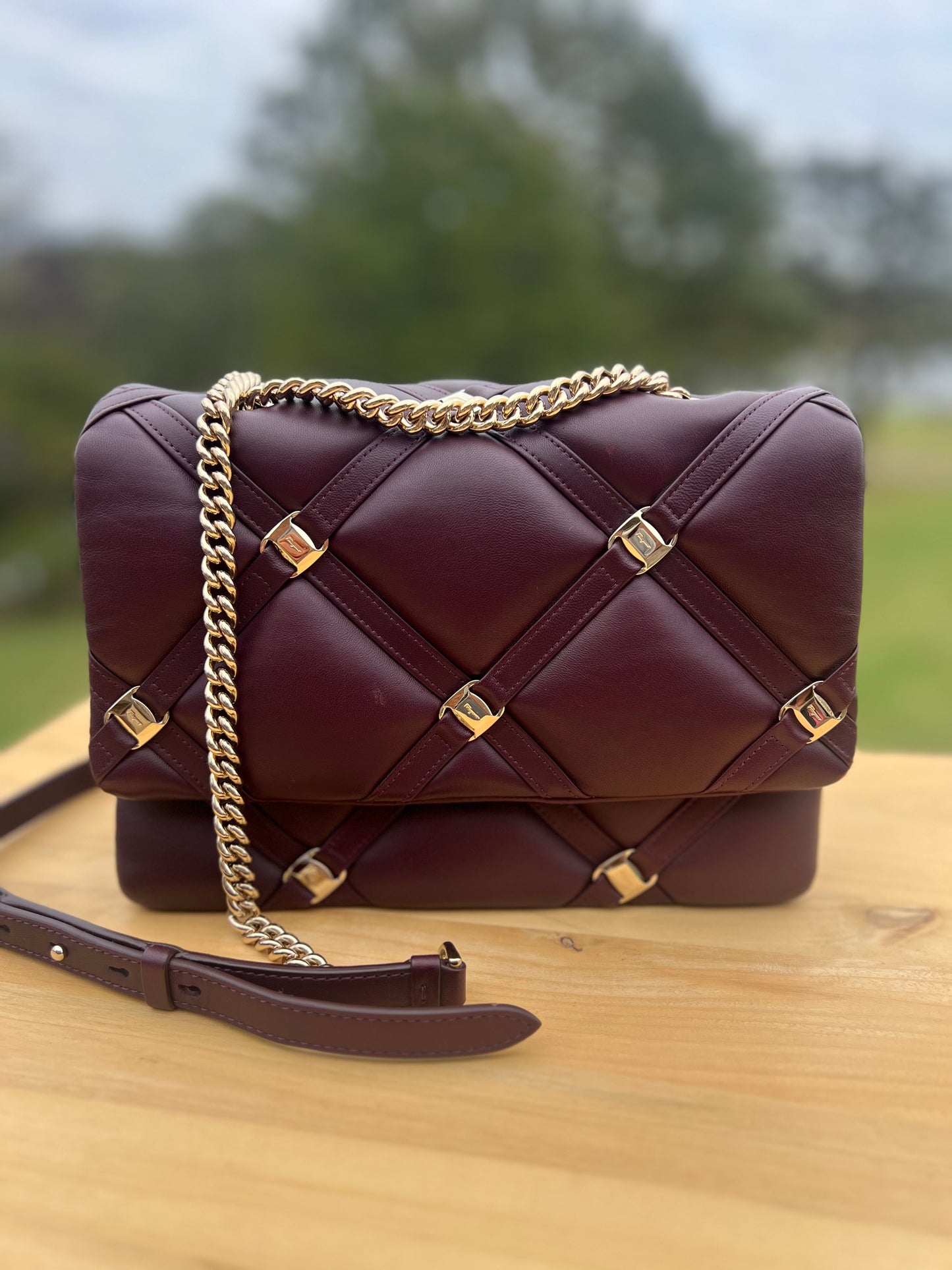 Salvatore Ferragamo
Vara Soft Studs Flap Bag Quilted Leather Small