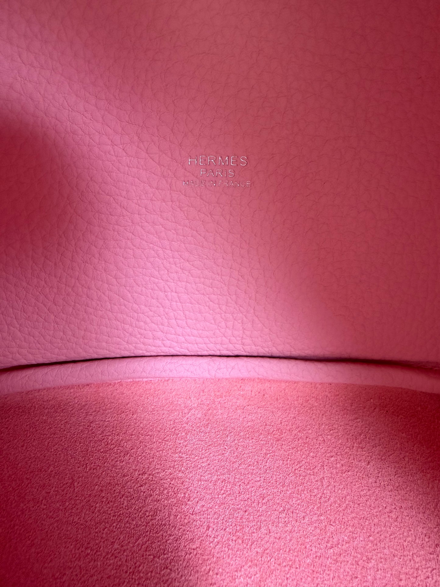 HERMES Taurillon Clemence Picotin Lock 18 PM Rose Sakura