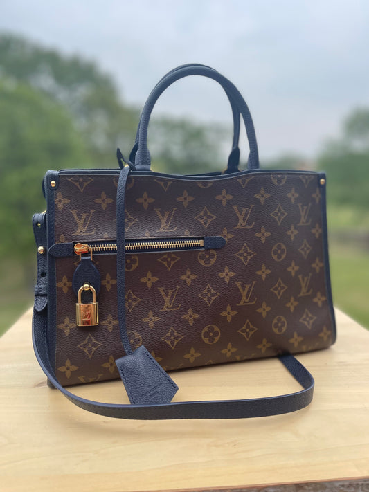 LOUIS VUITTON 
Monogram Popincourt PM Marine