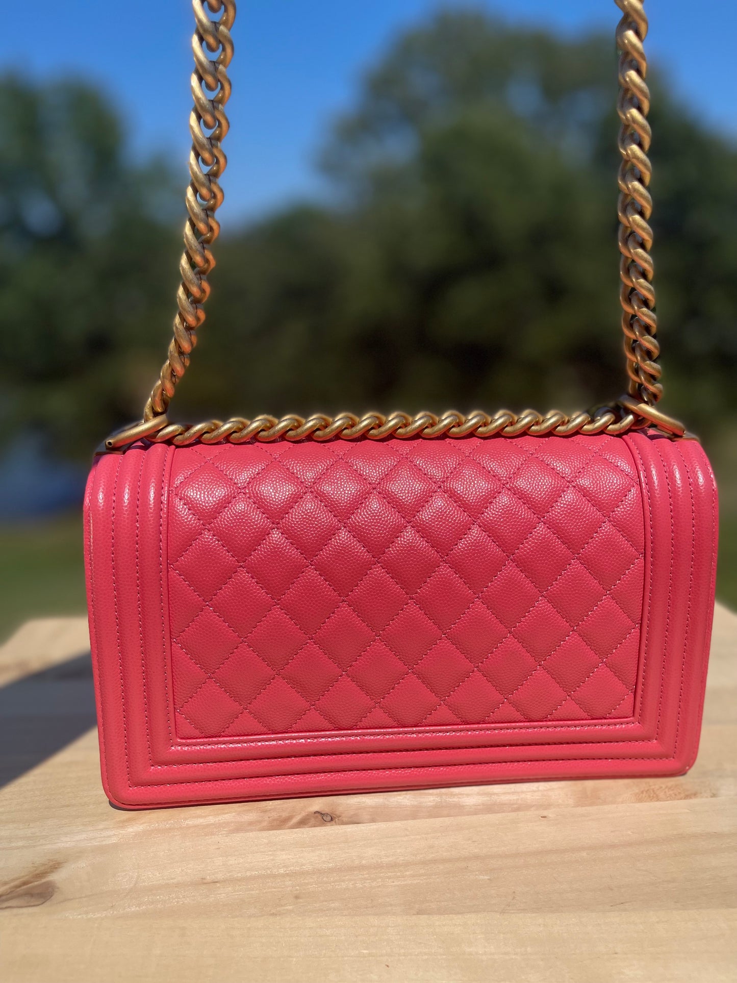 CHANEL 
CHANEL Caviar Quilted Old Medium Boy Flap Pink