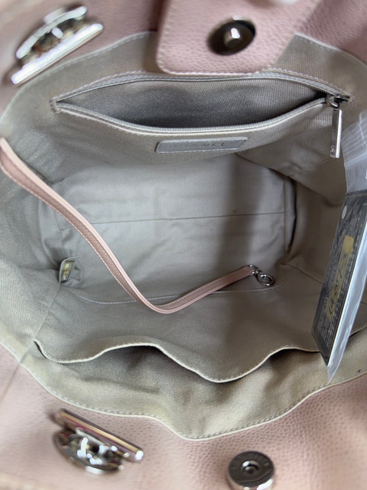 Chanel
Mini Glazed Calfskin Deauville Tote