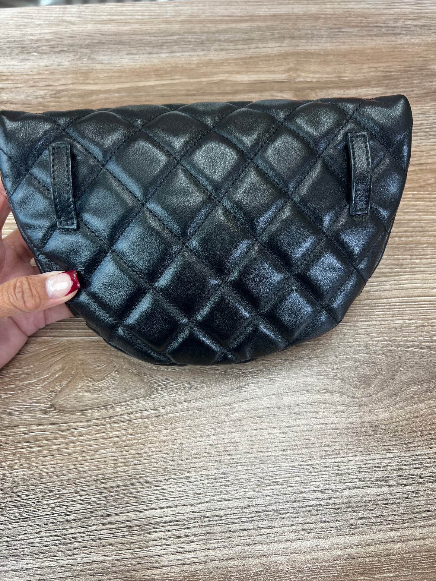 CHANEL

Calfskin Quilted Waist Belt Bag Black