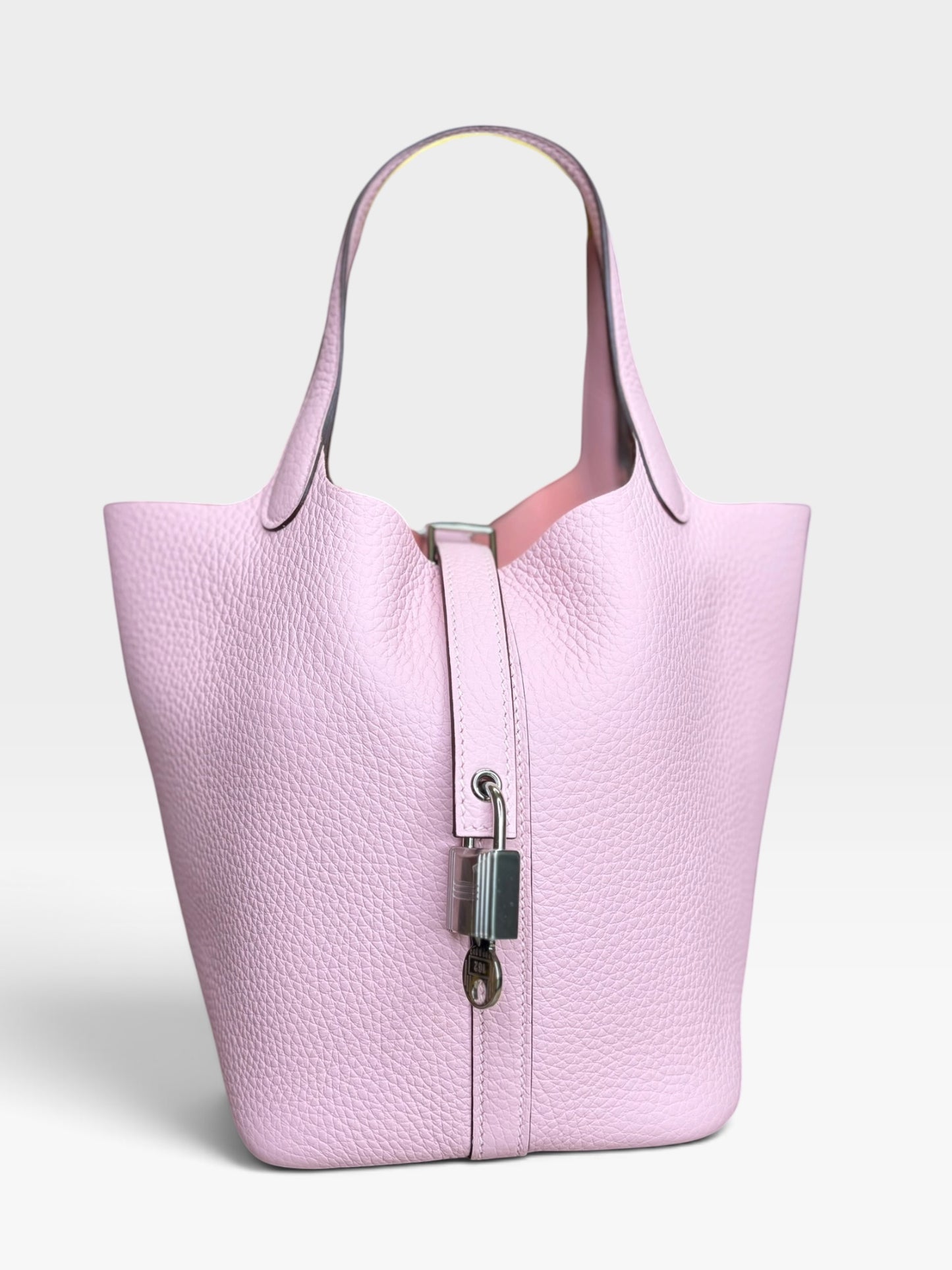 HERMES Taurillon Clemence Picotin Lock 18 PM Rose Sakura