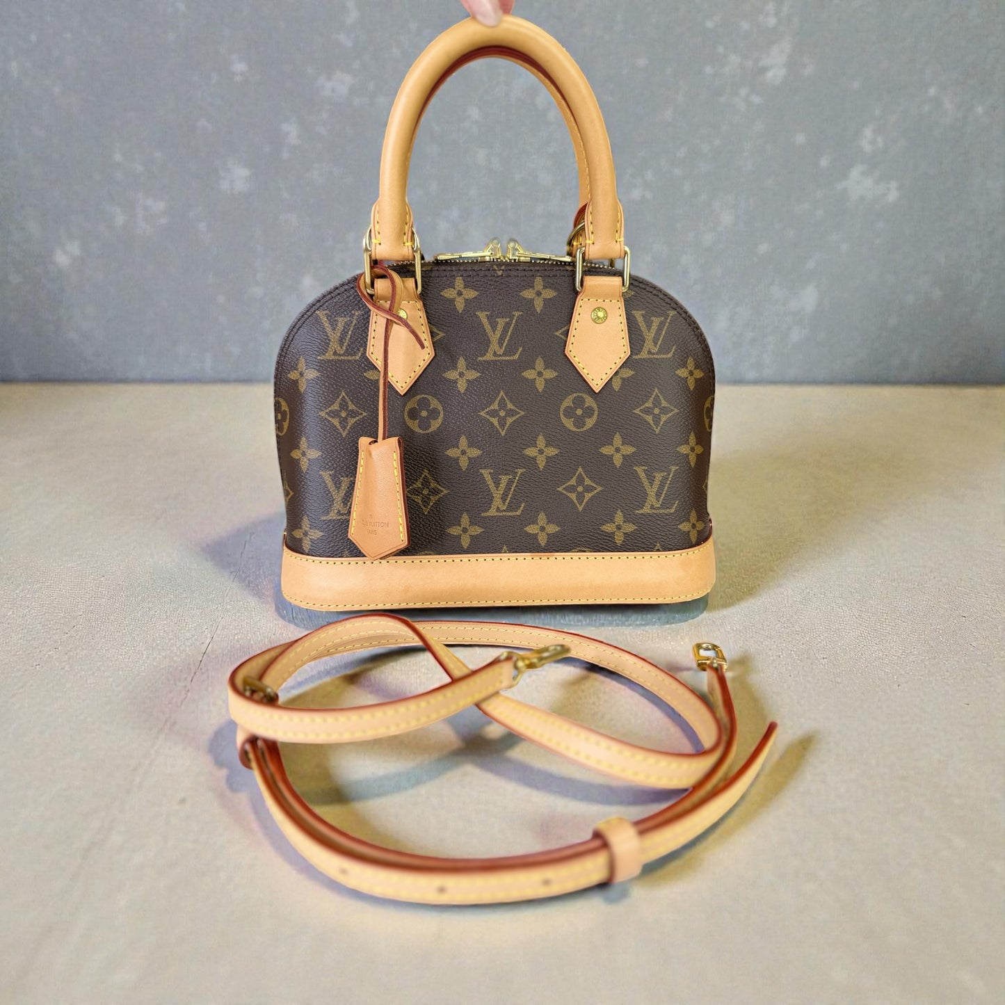 LV Alma BB