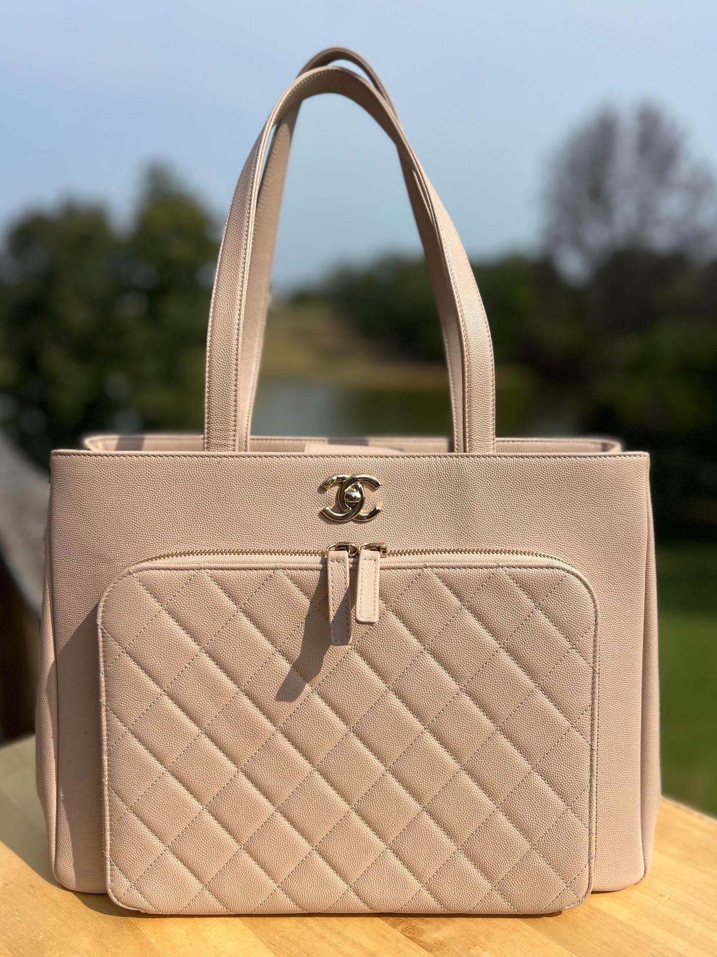 CHANEL Business Affinity Tote Bag in Beige Caviar Leather