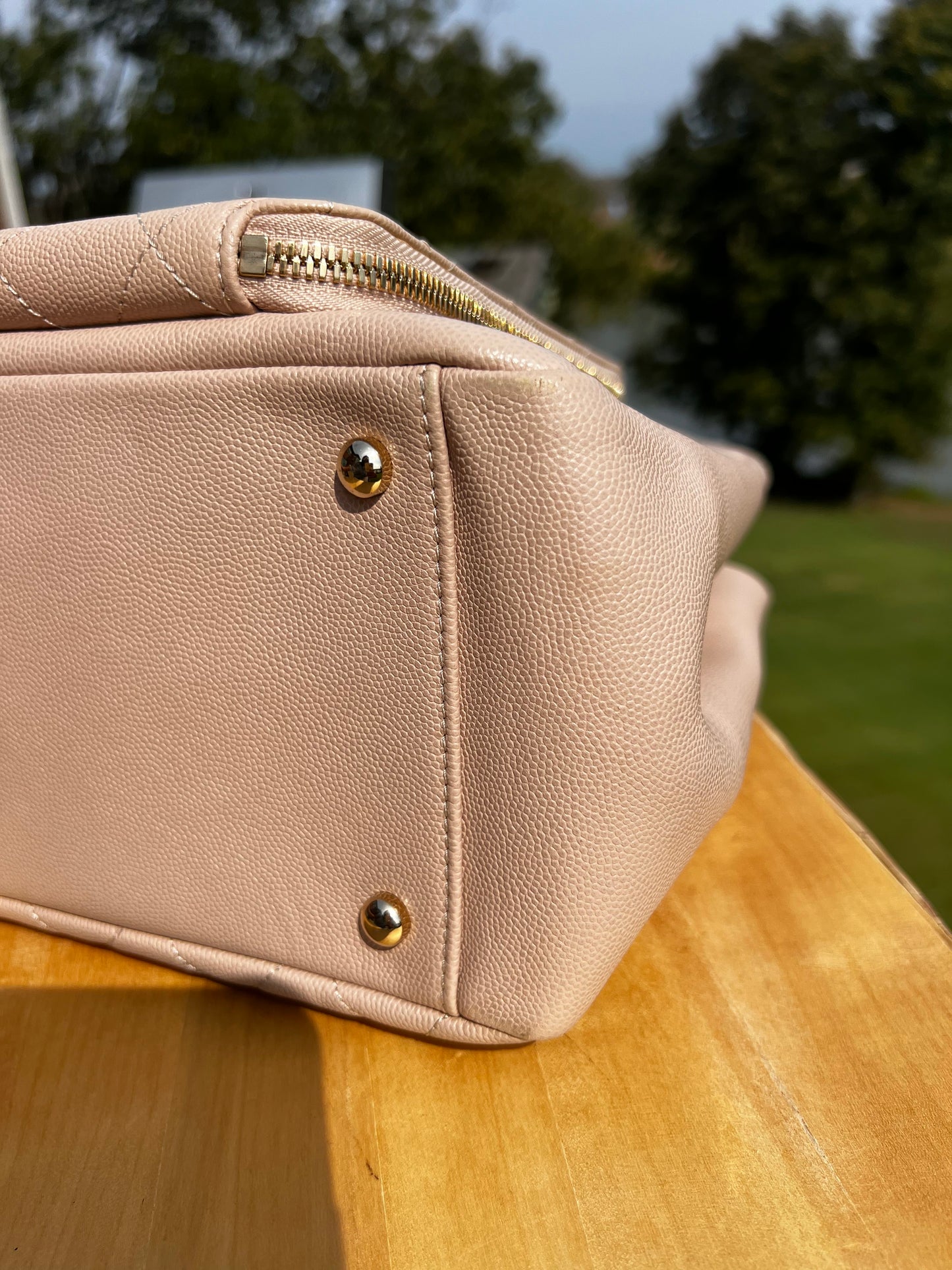 CHANEL Business Affinity Tote Bag in Beige Caviar Leather